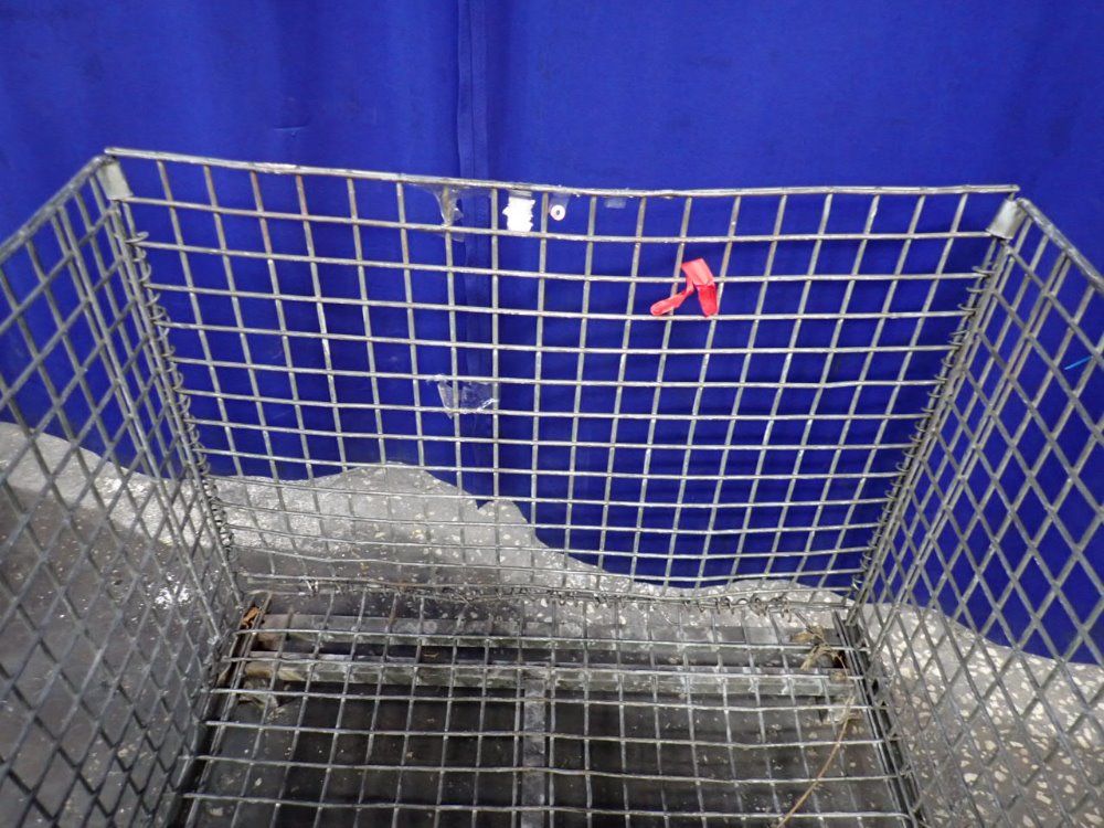 38" X 30" X 28" Wire Basket