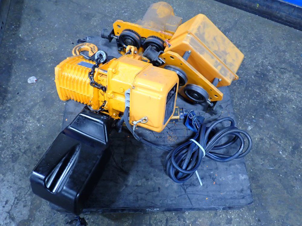 Accolift 2 Ton Electric Chain Hoist - 2330140