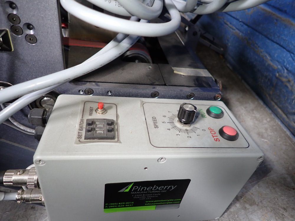 Pineberry Feeder - Sf-12