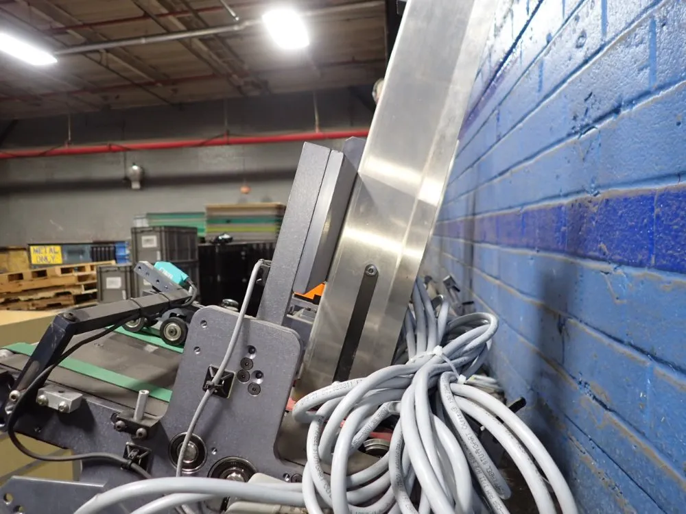 Pineberry Feeder - Sf-12