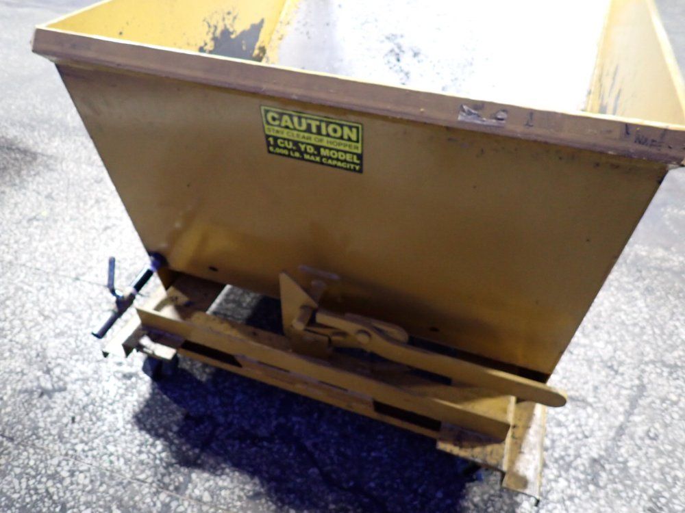 Apex-bulk Handlers 6000 Lbs Self-dumping Hopper