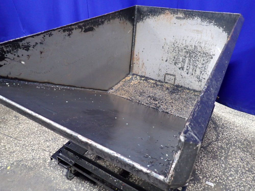 Apex-bulk Handlers 6000 Lbs Self-dumping Hopper