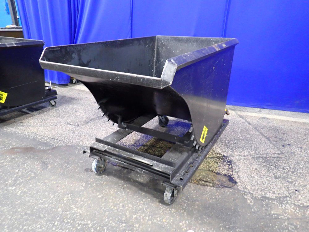 Apex-bulk Handlers 6000 Lbs Self-dumping Hopper