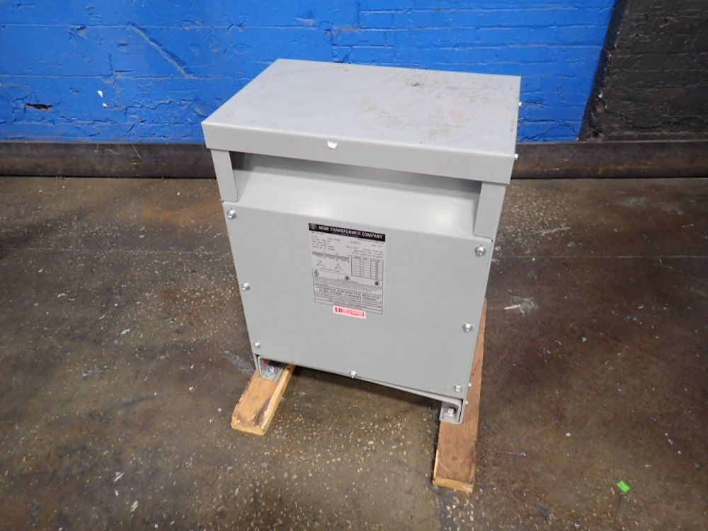 Mgm Transformer Co. 15 Kva Transformer - Ad370-bo851