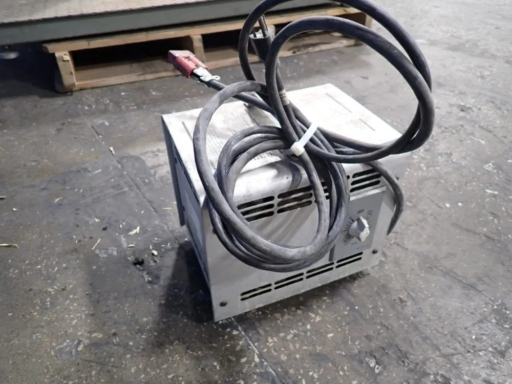 Tennant Battery Charger - Scr2415437