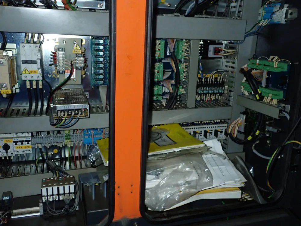 Leadwell Cnc Vmc - V-20it