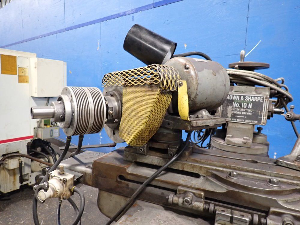Brown & Sharpe 6" Tool & Cutter Grinder - No 10n