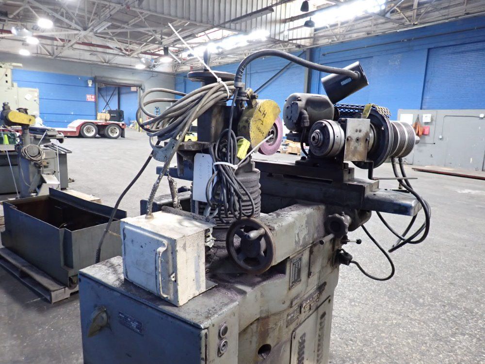 Brown & Sharpe 6" Tool & Cutter Grinder - No 10n