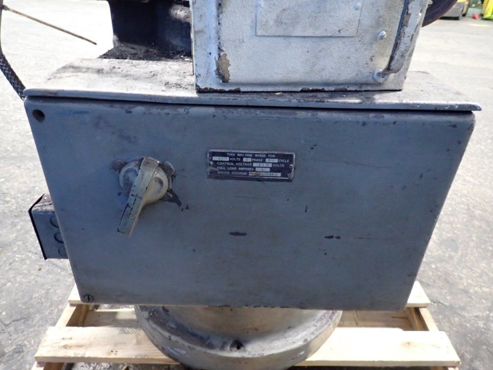 Brown & Sharpe 6" Tool & Cutter Grinder - No 10n