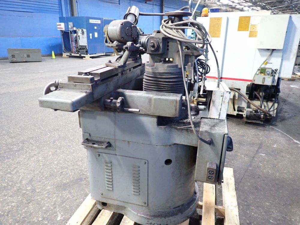 Brown & Sharpe 6" Tool & Cutter Grinder - No 10n