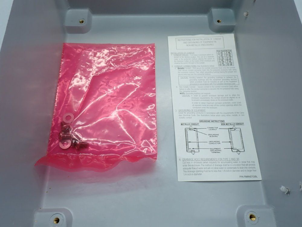 Saginaw Control Fiberglass Enclosure - Sce-10085chqrfg