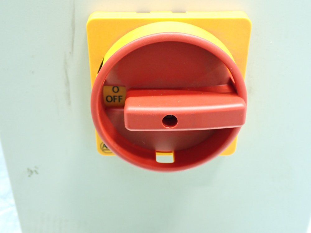 Allen Bradley Load Switch - 194e-y100-1753-6n