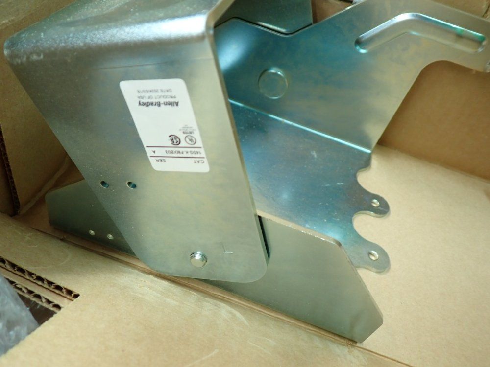 Allen Bradley Molded Case Ckt-bkr Cable - 140g-k-fmxb03