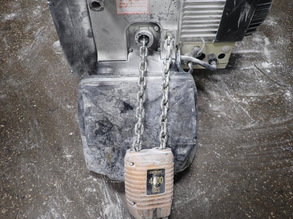 Demag 4400 Lbs Electric Chain Hoist - Dc-com 2/1 H5