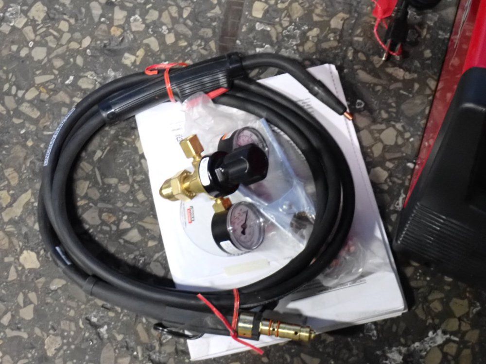 Lincoln Electric 30-140 A Welder - K2697-1