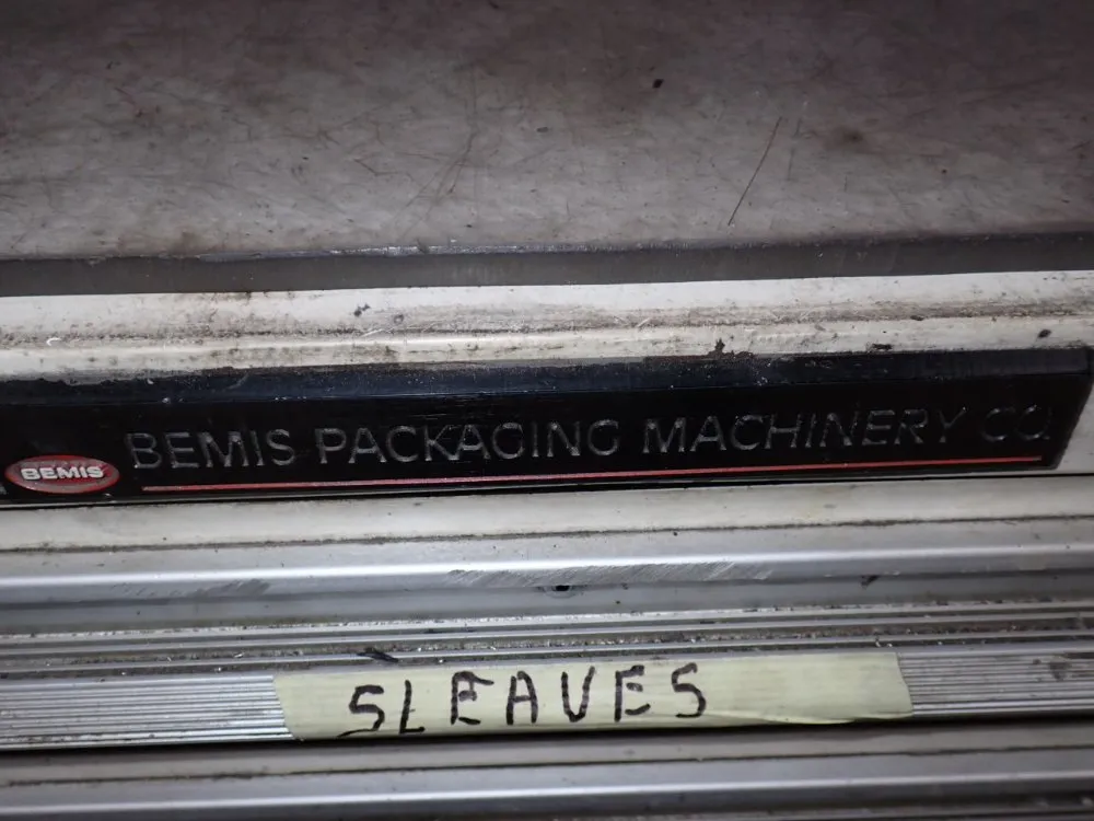 Bemis Packaging Machinery Co 14 Drawers Portable Tool Cabinet