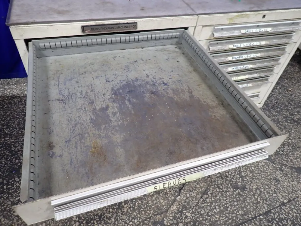 Bemis Packaging Machinery Co 14 Drawers Portable Tool Cabinet