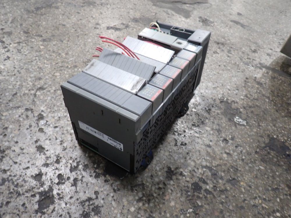 Allen Bradley Power Supply - 1746-p1