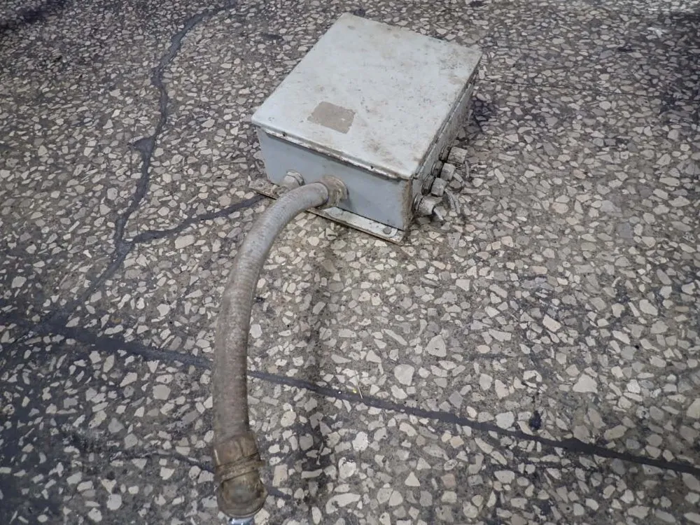 Static Controls Corp. Industrial Control Cabinet - 0920-e