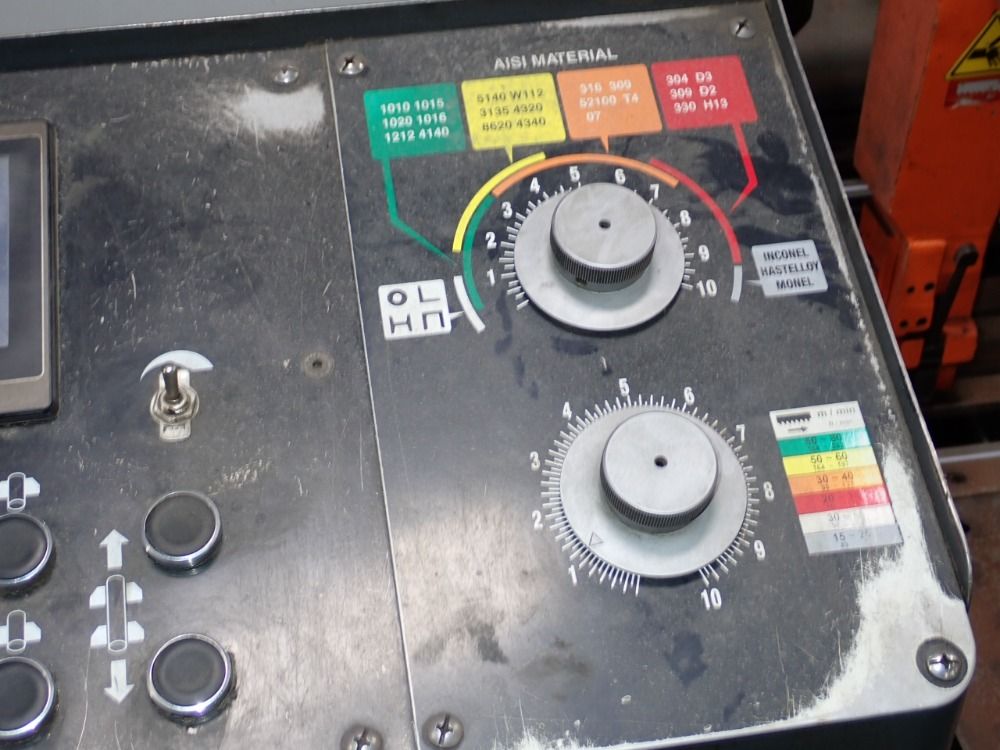 Cosen 22" X 17" Horizontal Band Saw - C-420nc