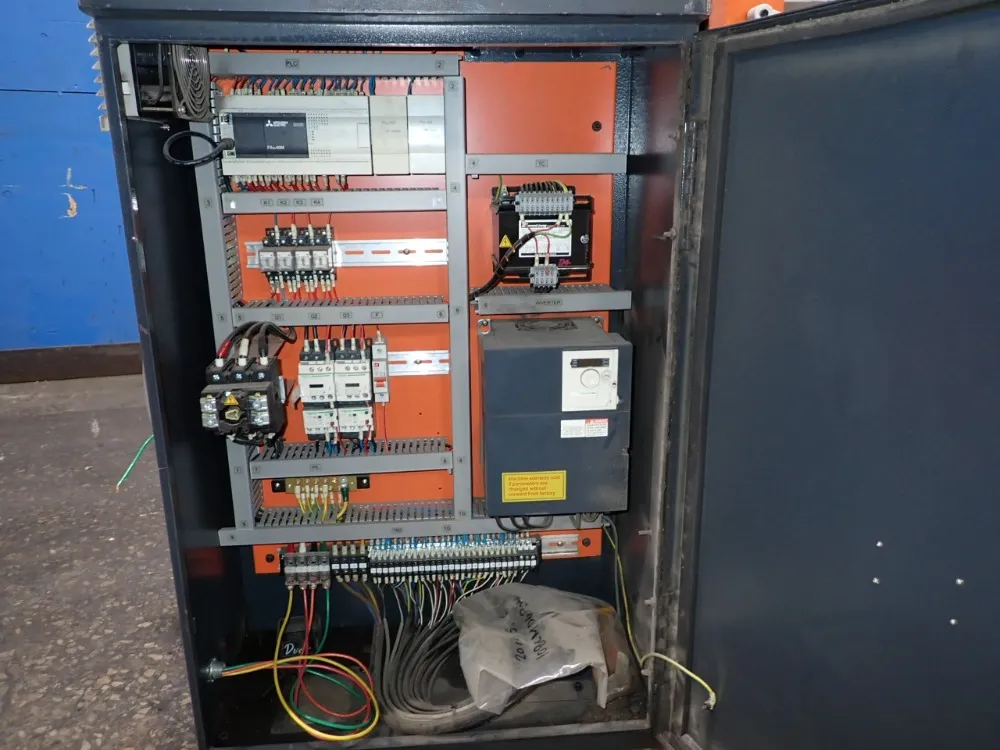 Cosen 22" X 17" Horizontal Band Saw - C-420nc