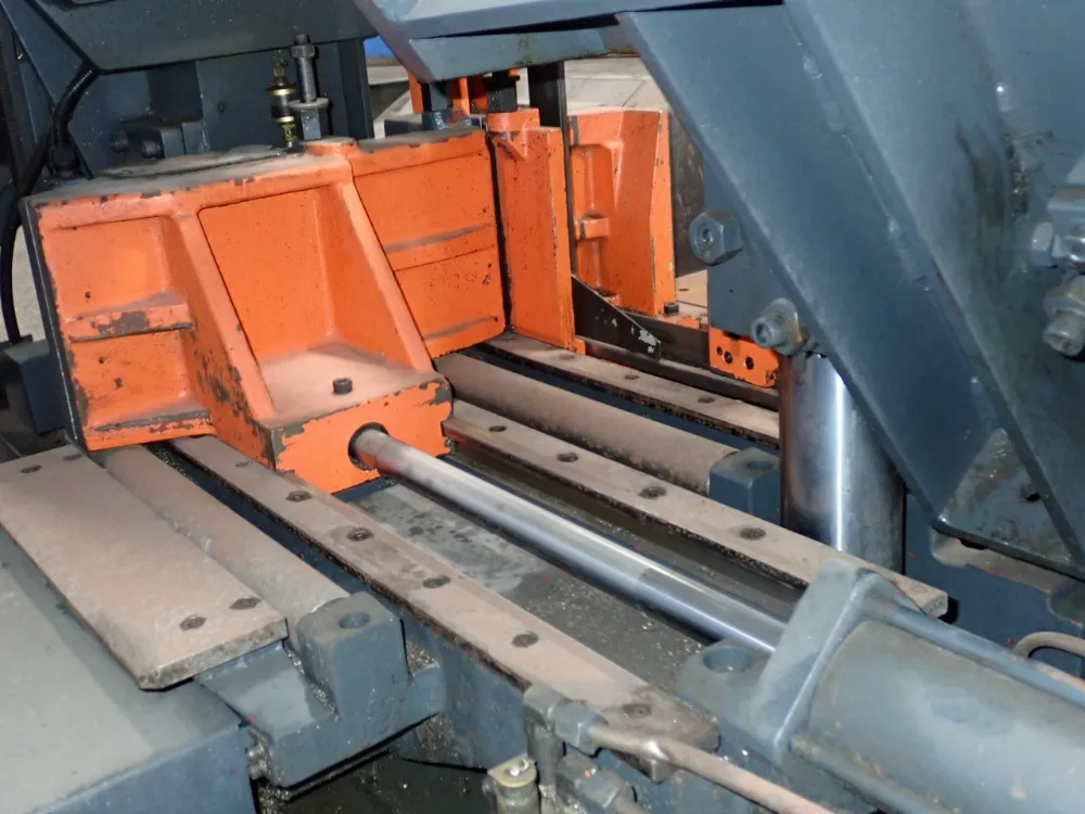 Cosen 22" X 17" Horizontal Band Saw - C-420nc