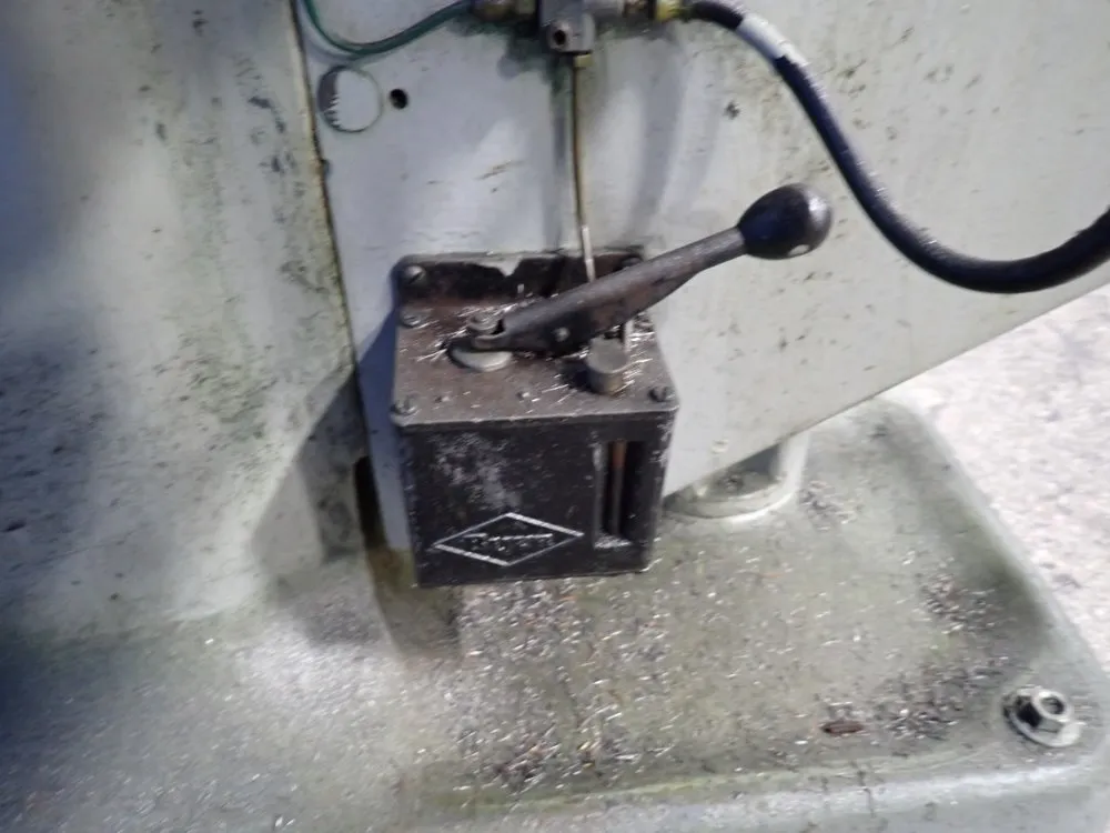 Bridgeport 42.5" X 9" Vertical Mill