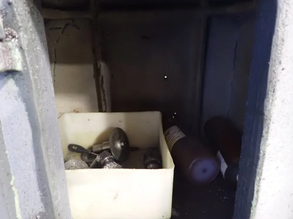 Bridgeport 42.5" X 9" Vertical Mill