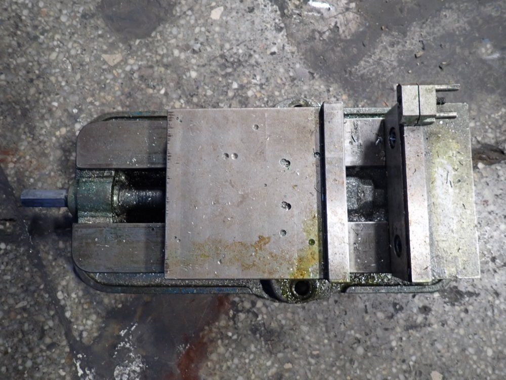 Kurt Manufacturing 12" X 6" Vise - Ang Lock