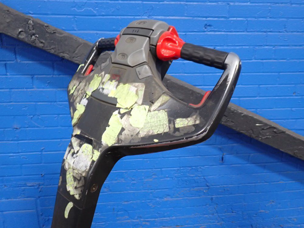 The Raymond Corporation 8,000 Lbs Riding Electric Pallet Jack - 8400