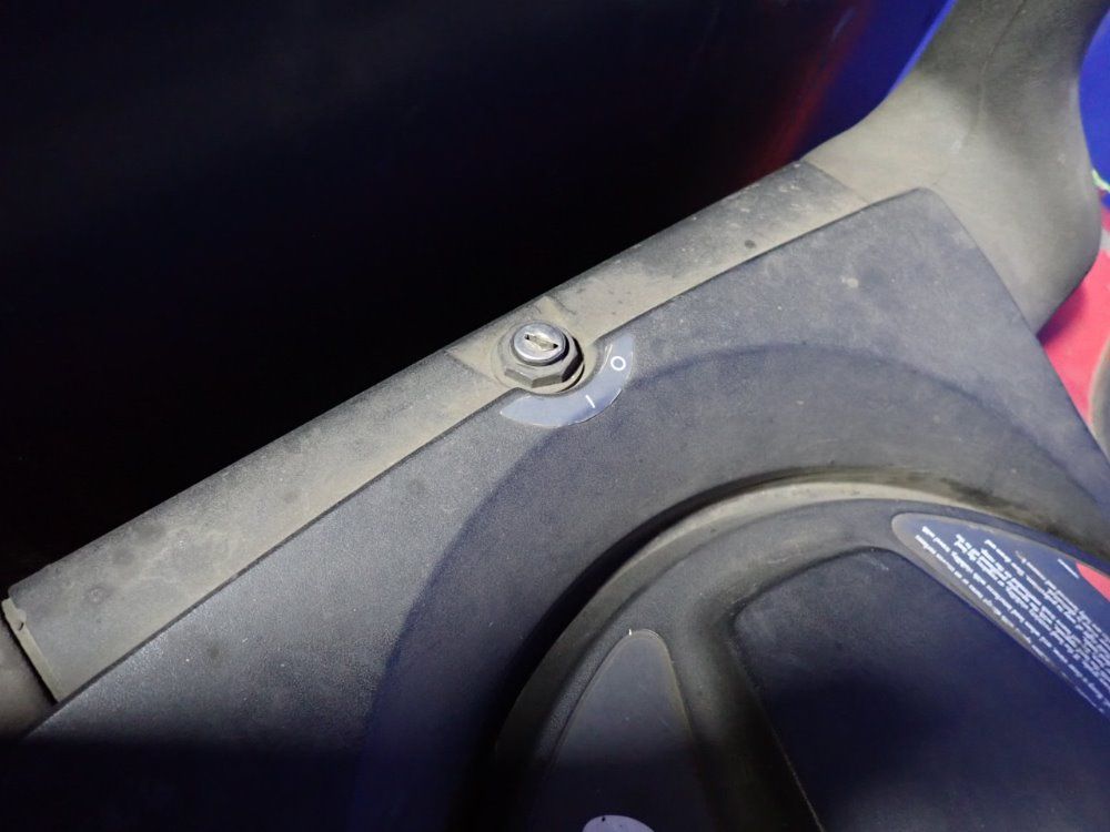 The Raymond Corporation 8000 Lbs Electric Pallet Jack - 8410