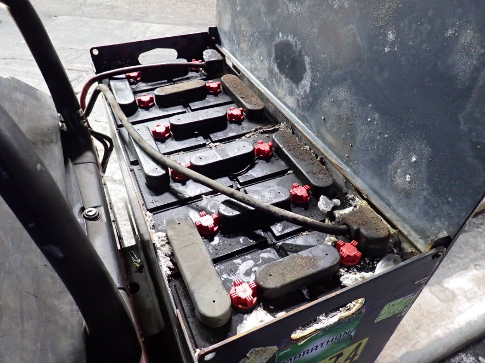 The Raymond Corporation 8000 Lbs Electric Pallet Jack - 8410