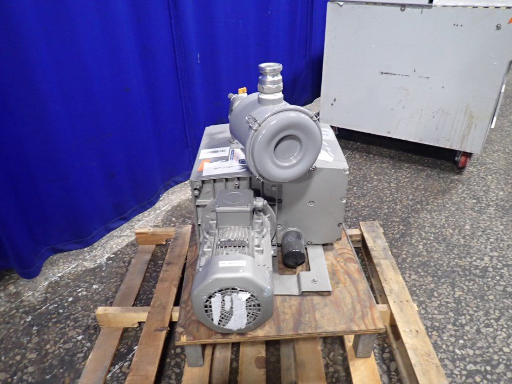 Becker 165/198 M^3/h Vacuum Pump - U5.16610-03