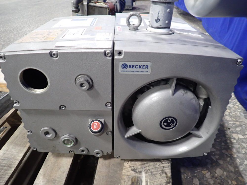 Becker 165/195 M^3/h Vacuum Pump - U5.166/0-03