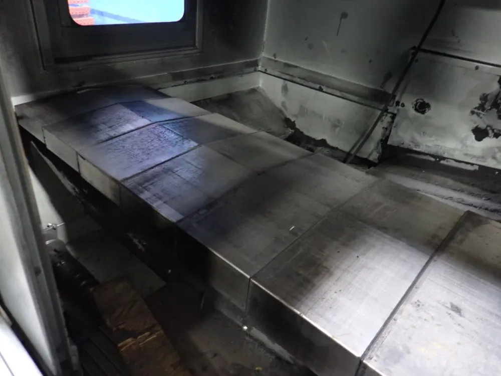 Hyundai Wia Corporation 25 1/2" X 63" Cnc Vmc - Vx650/40