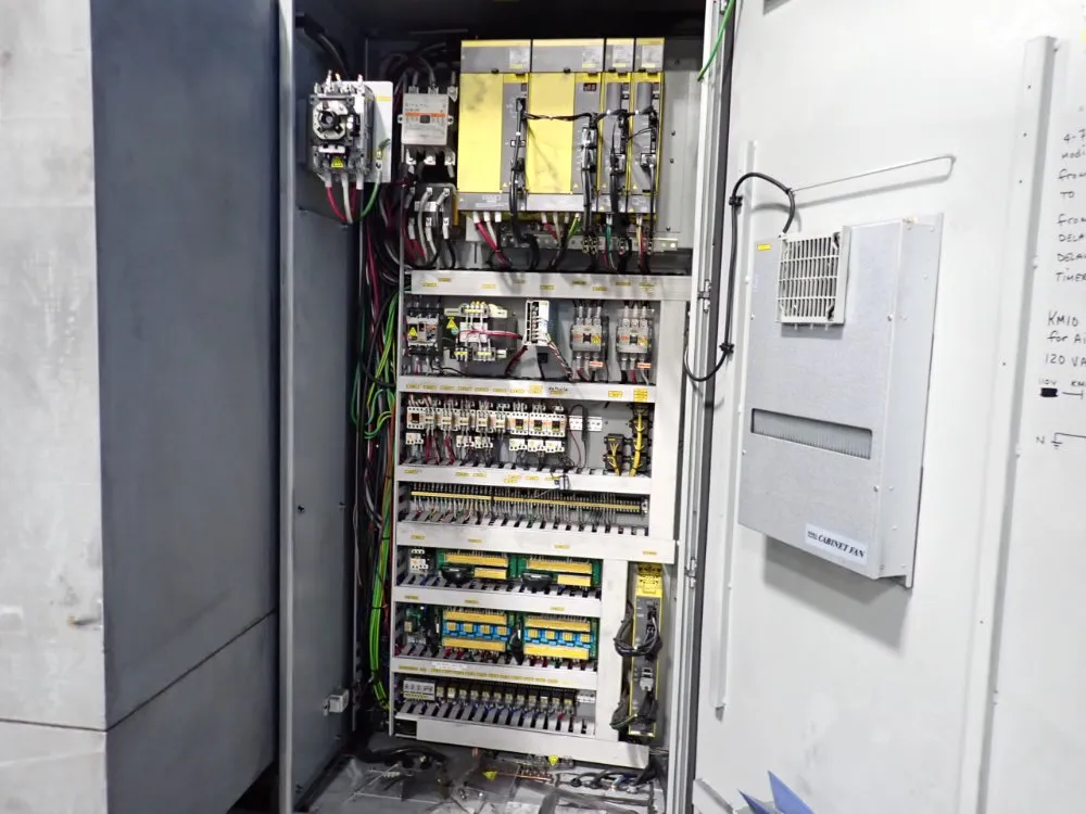 Hyundai Wia Corporation 25 1/2" X 63" Cnc Vmc - Vx650/40