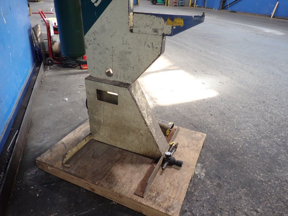 Norlok Technology Inc 18 1/2" Throat Button Punch - Fmdsl 181