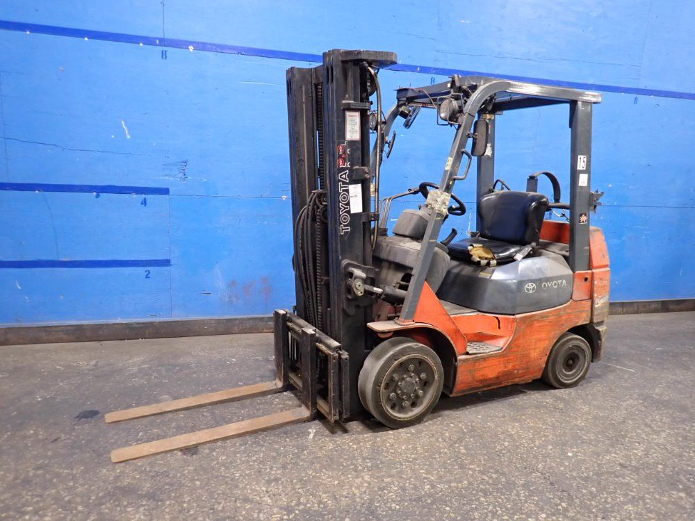 Toyota 3800 Propane Forklift - 7fgcu25