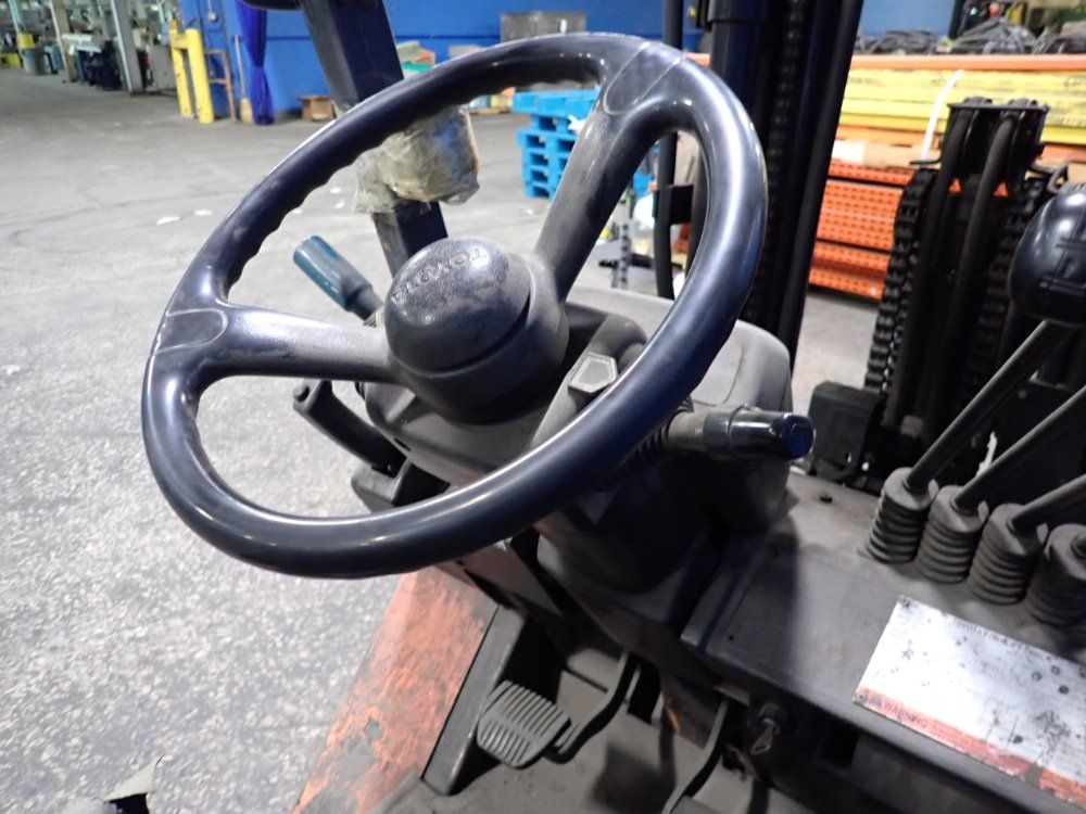 Toyota 3800 Propane Forklift - 7fgcu25