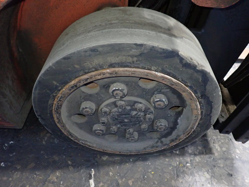 Toyota 3800 Propane Forklift - 7fgcu25