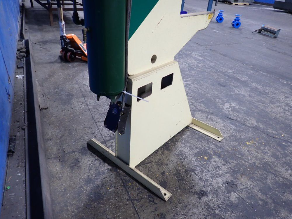 Norlok 24.5" Throat Clinching Machine - Ppsl 24-1