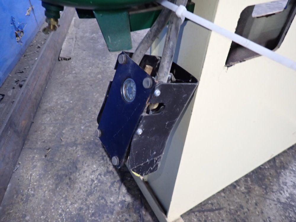 Norlok 24.5" Throat Clinching Machine - Ppsl 24-1