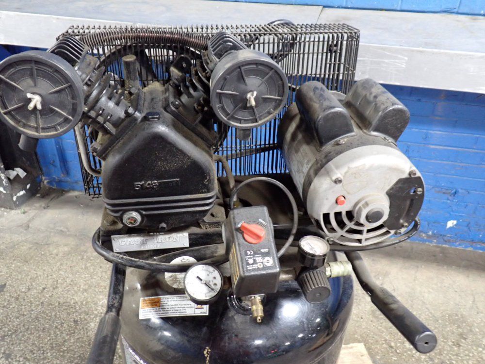 Kobalt 30 Gal Air Compressor - 221495