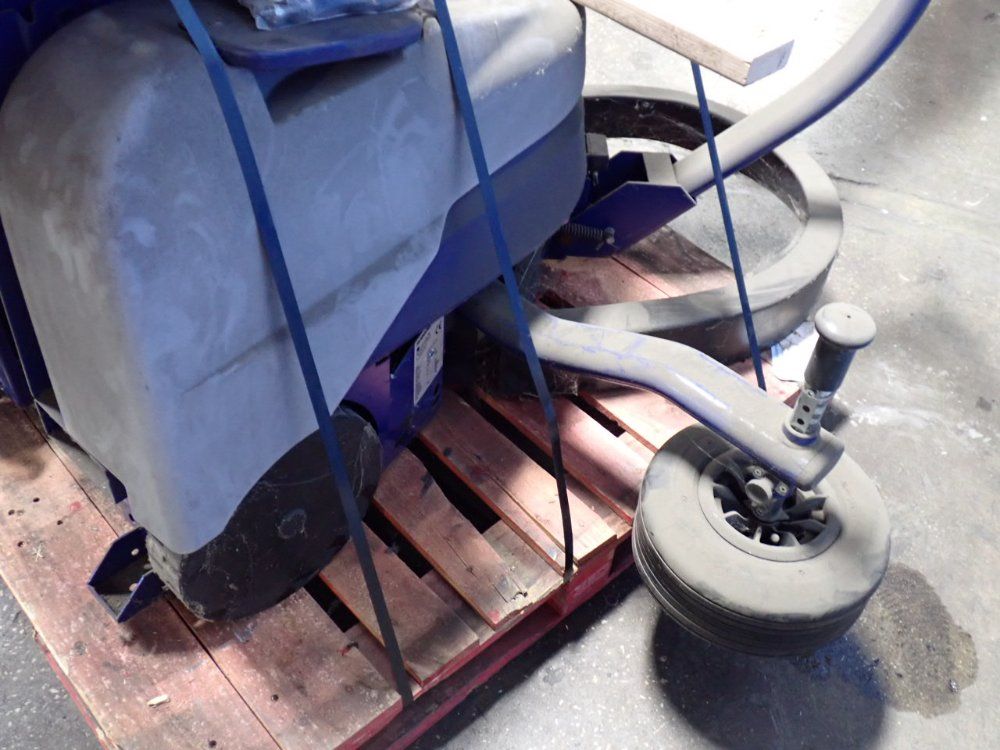 Robopac Robotic Stretch Wrapper - Robot S6