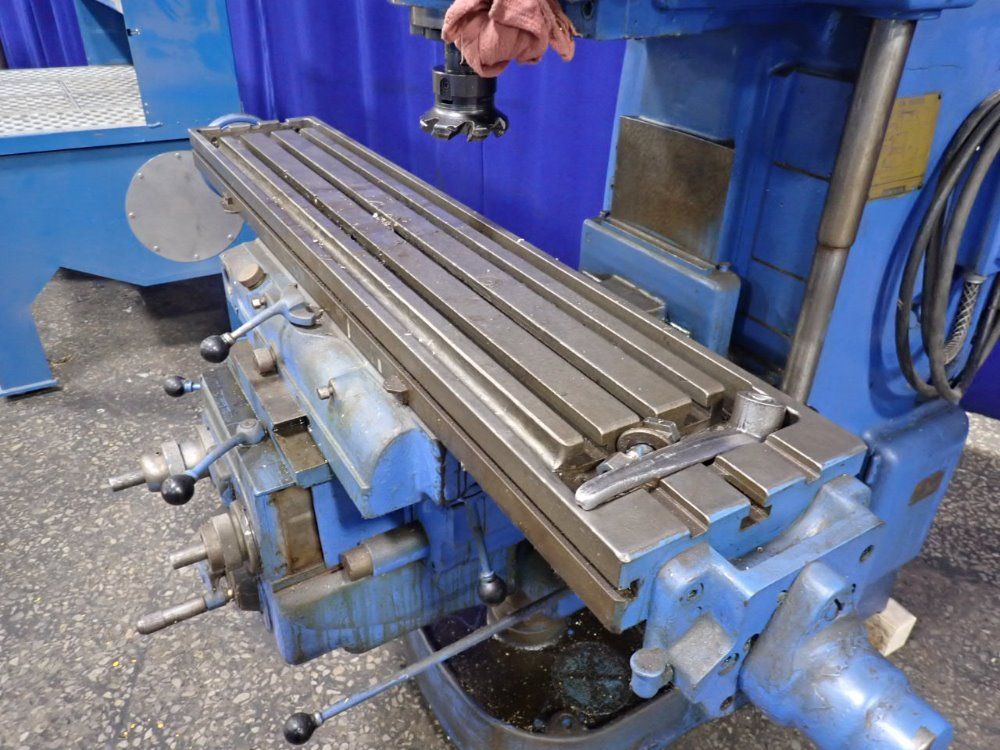 Cincinnati 10" X 53" Vertical Mill