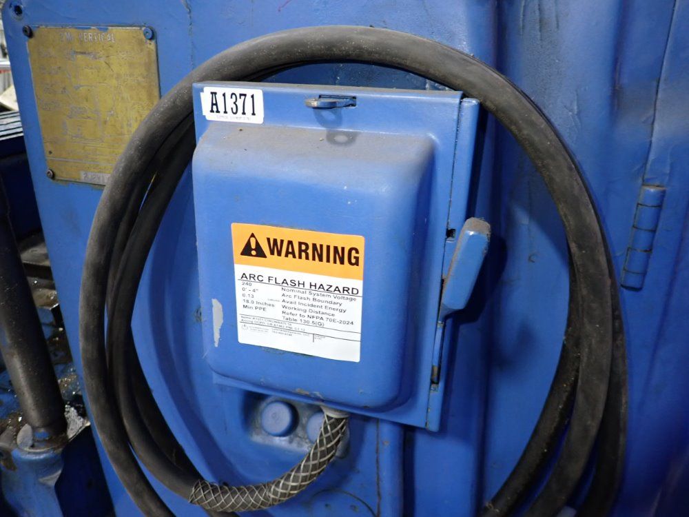 Cincinnati 10" X 53" Vertical Mill