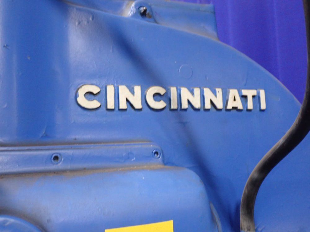Cincinnati 10" X 53" Vertical Mill