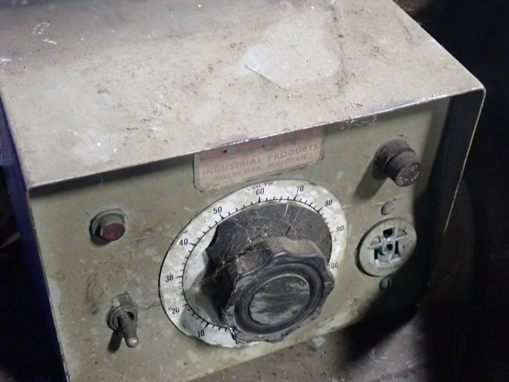 R-o Manufacturing Co 30"x 8" Tool & Cutter Grinder