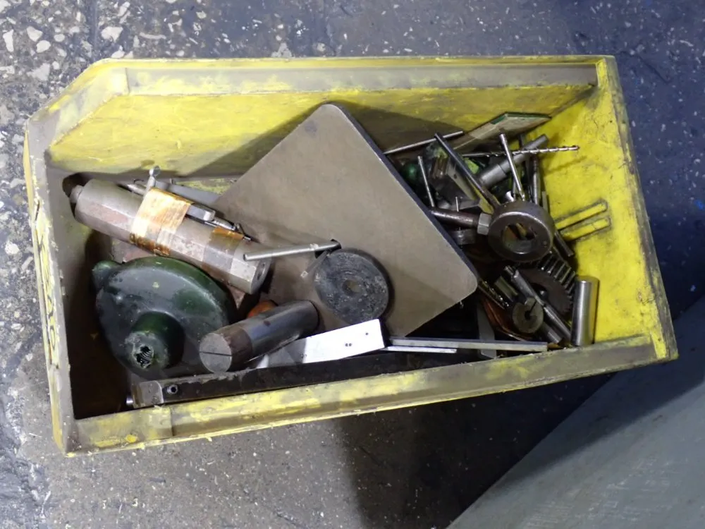 Logan 14" Lathe - 6561h