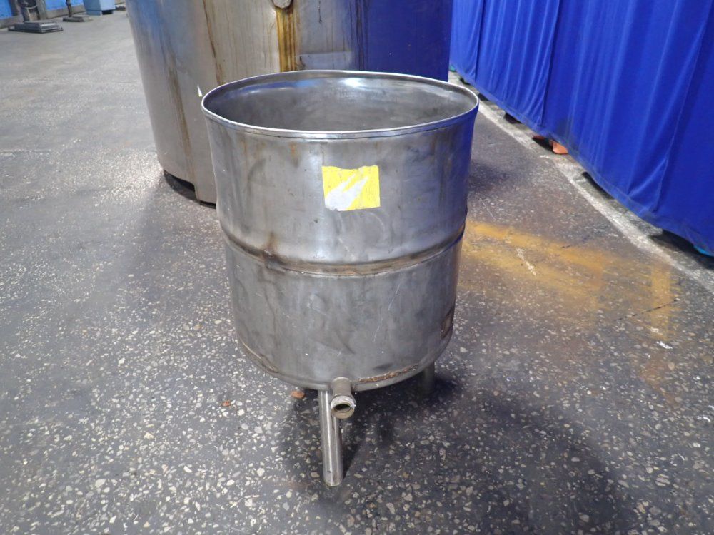 23" X 23" X 23" Tank